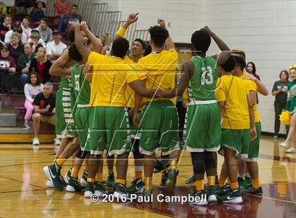 Thumbnail 2 in Mountain Ridge vs St. Mary's (AIA D1 Round 2 Playoff) photogallery.