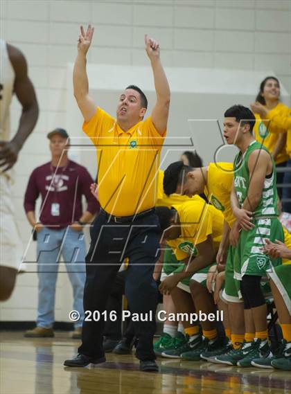 Thumbnail 2 in Mountain Ridge vs St. Mary's (AIA D1 Round 2 Playoff) photogallery.
