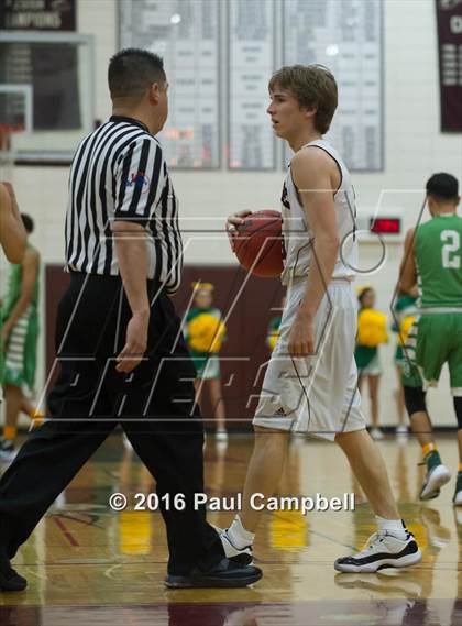 Thumbnail 1 in Mountain Ridge vs St. Mary's (AIA D1 Round 2 Playoff) photogallery.