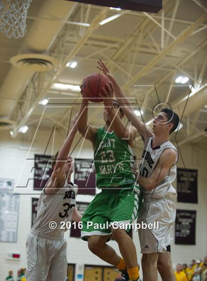 Thumbnail 3 in Mountain Ridge vs St. Mary's (AIA D1 Round 2 Playoff) photogallery.