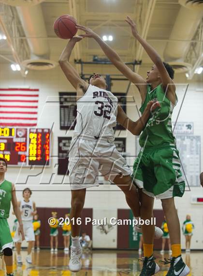 Thumbnail 3 in Mountain Ridge vs St. Mary's (AIA D1 Round 2 Playoff) photogallery.