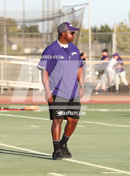 Thumbnail 1 in Spanish Springs @ Monterey Trail photogallery.