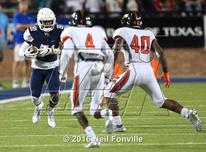 Thumbnail 2 in Allen vs. Hoover photogallery.