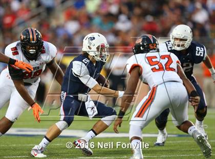 Thumbnail 2 in Allen vs. Hoover photogallery.