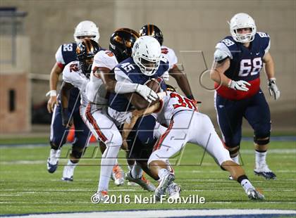 Thumbnail 3 in Allen vs. Hoover photogallery.