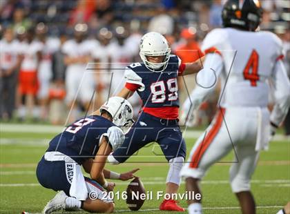 Thumbnail 2 in Allen vs. Hoover photogallery.