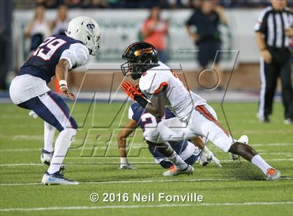 Thumbnail 3 in Allen vs. Hoover photogallery.