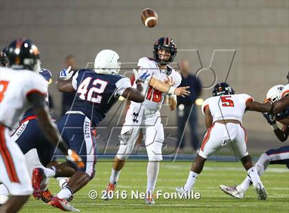 Thumbnail 3 in Allen vs. Hoover photogallery.