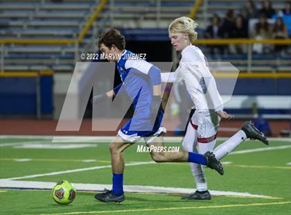 Thumbnail 2 in Agoura vs Oaks Christian photogallery.