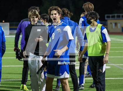 Thumbnail 3 in Agoura vs Oaks Christian photogallery.