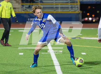 Thumbnail 2 in Agoura vs Oaks Christian photogallery.