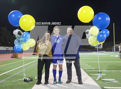 Thumbnail 3 in Agoura vs Oaks Christian photogallery.