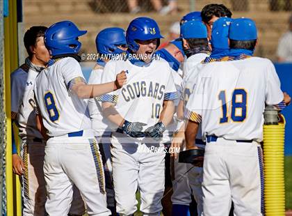 Thumbnail 1 in Del Campo vs. Cosumnes Oaks photogallery.