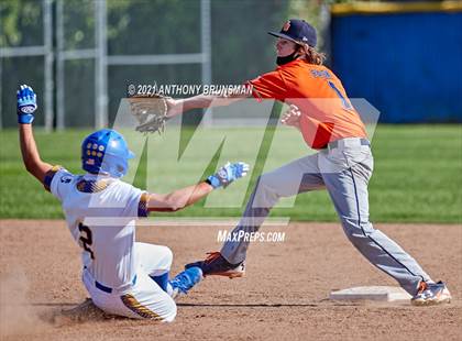 Thumbnail 3 in Del Campo vs. Cosumnes Oaks photogallery.
