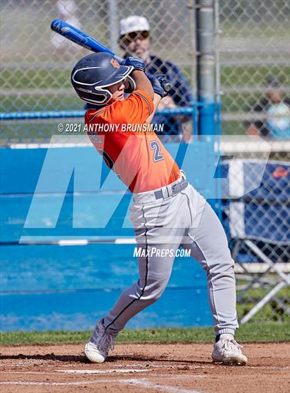 Thumbnail 2 in Del Campo vs. Cosumnes Oaks photogallery.