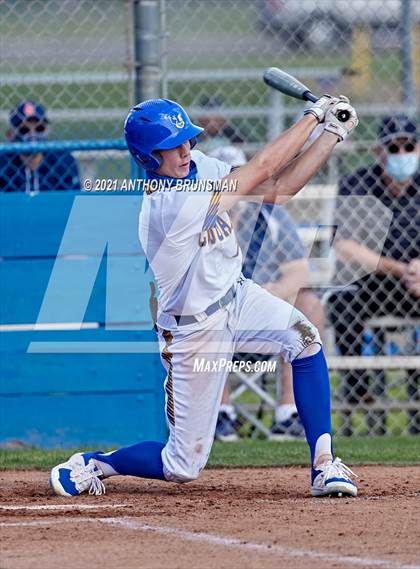 Thumbnail 2 in Del Campo vs. Cosumnes Oaks photogallery.