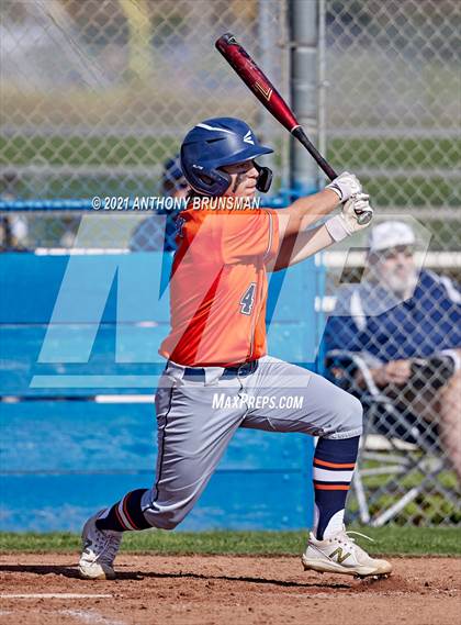Thumbnail 1 in Del Campo vs. Cosumnes Oaks photogallery.