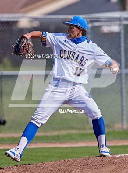 Thumbnail 1 in Del Campo vs. Cosumnes Oaks photogallery.