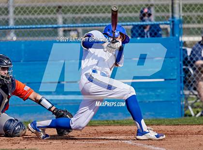 Thumbnail 1 in Del Campo vs. Cosumnes Oaks photogallery.