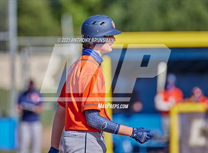 Thumbnail 3 in Del Campo vs. Cosumnes Oaks photogallery.