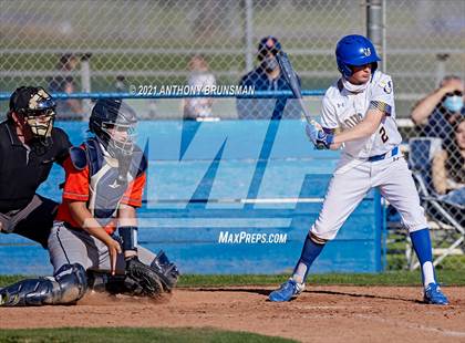 Thumbnail 3 in Del Campo vs. Cosumnes Oaks photogallery.
