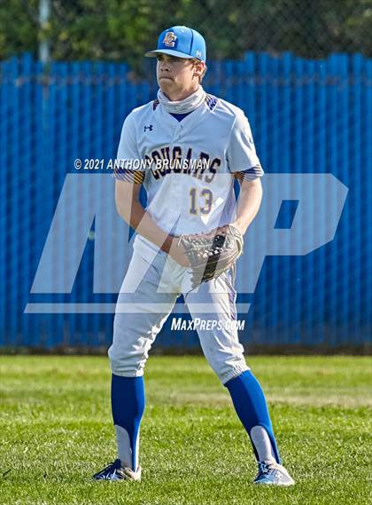 Thumbnail 1 in Del Campo vs. Cosumnes Oaks photogallery.