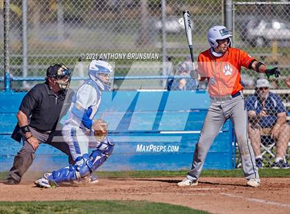 Thumbnail 2 in Del Campo vs. Cosumnes Oaks photogallery.