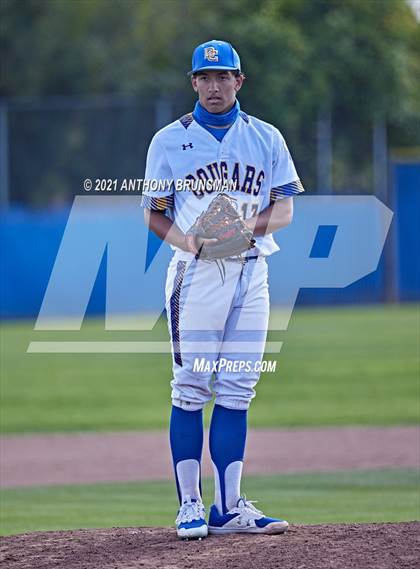 Thumbnail 3 in Del Campo vs. Cosumnes Oaks photogallery.
