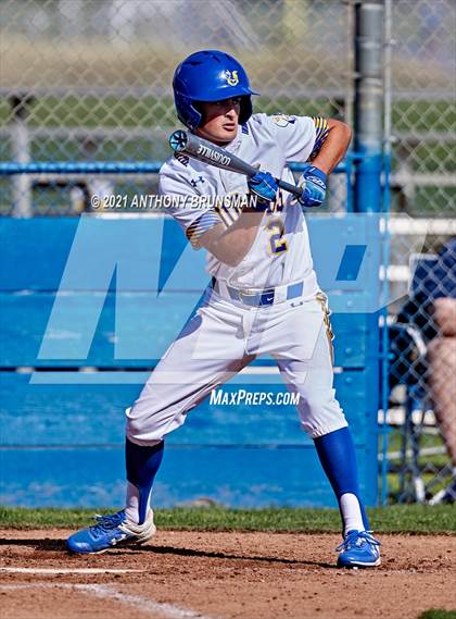 Thumbnail 3 in Del Campo vs. Cosumnes Oaks photogallery.