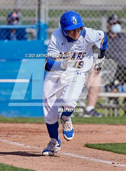Thumbnail 2 in Del Campo vs. Cosumnes Oaks photogallery.