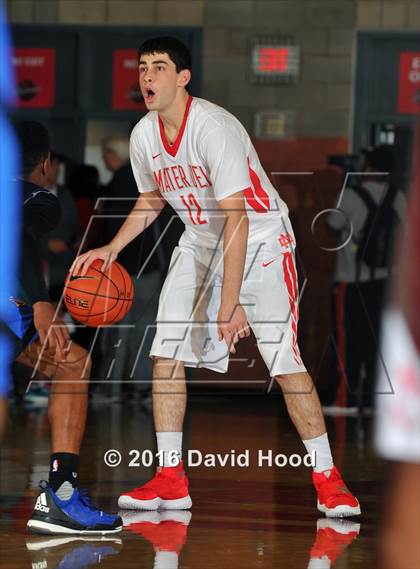 Thumbnail 2 in Shadow Mountain @ Mater Dei (Nike Extravaganza) photogallery.