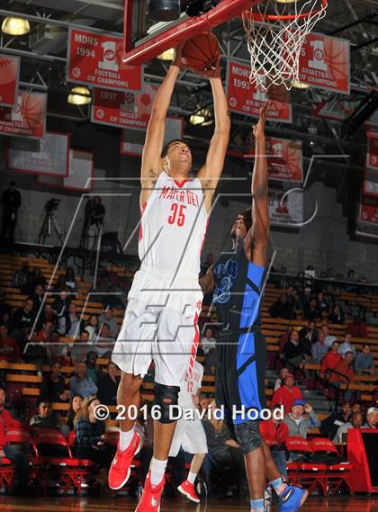 Thumbnail 1 in Shadow Mountain @ Mater Dei (Nike Extravaganza) photogallery.