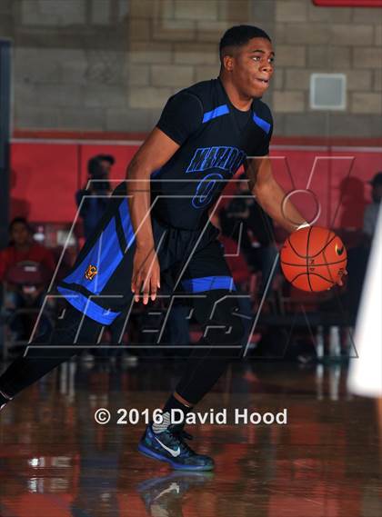Thumbnail 1 in Shadow Mountain @ Mater Dei (Nike Extravaganza) photogallery.