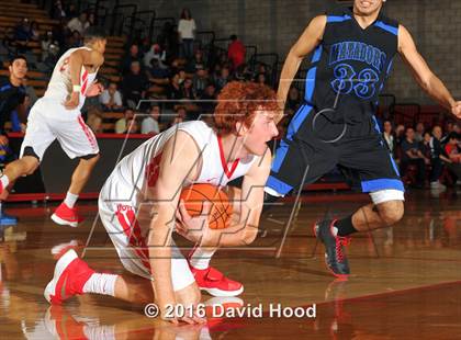 Thumbnail 3 in Shadow Mountain @ Mater Dei (Nike Extravaganza) photogallery.