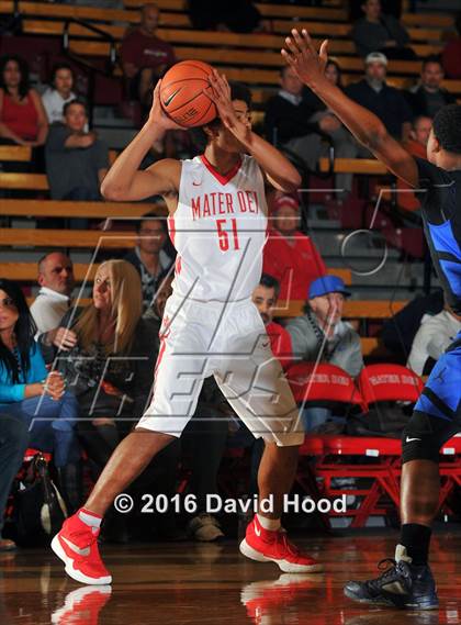 Thumbnail 1 in Shadow Mountain @ Mater Dei (Nike Extravaganza) photogallery.