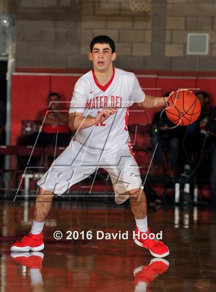 Thumbnail 2 in Shadow Mountain @ Mater Dei (Nike Extravaganza) photogallery.