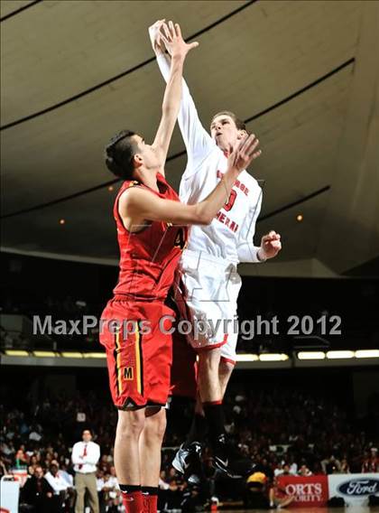 Thumbnail 2 in Orange Lutheran vs. Mission Viejo (CIF SS D1A Final) photogallery.