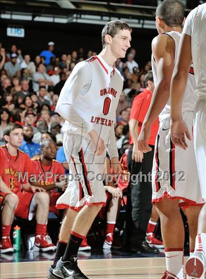 Thumbnail 3 in Orange Lutheran vs. Mission Viejo (CIF SS D1A Final) photogallery.