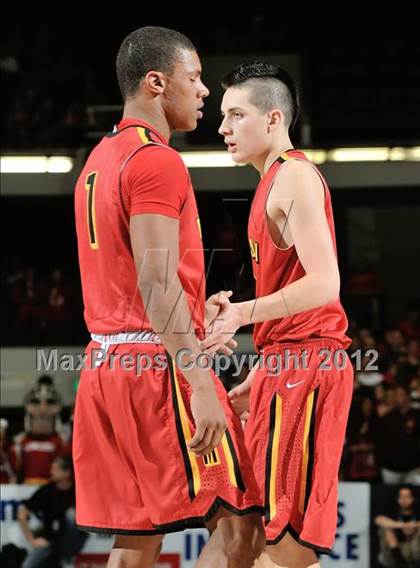Thumbnail 2 in Orange Lutheran vs. Mission Viejo (CIF SS D1A Final) photogallery.