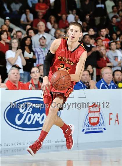Thumbnail 2 in Orange Lutheran vs. Mission Viejo (CIF SS D1A Final) photogallery.