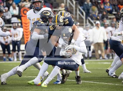 Thumbnail 3 in St. Joseph vs. DeWitt photogallery.
