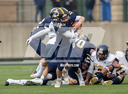 Thumbnail 1 in St. Joseph vs. DeWitt photogallery.