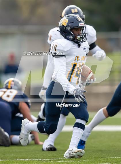 Thumbnail 3 in St. Joseph vs. DeWitt photogallery.