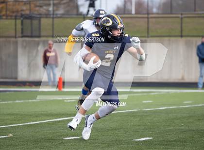 Thumbnail 3 in St. Joseph vs. DeWitt photogallery.