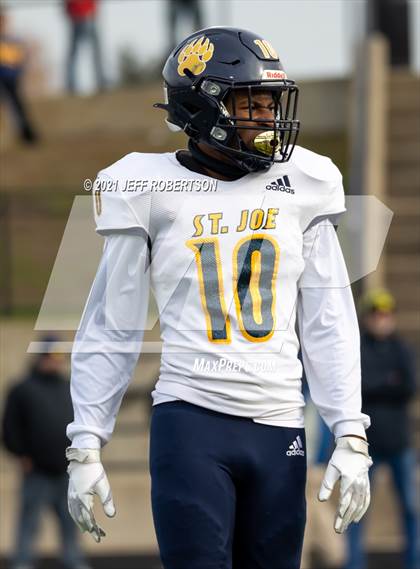 Thumbnail 3 in St. Joseph vs. DeWitt photogallery.