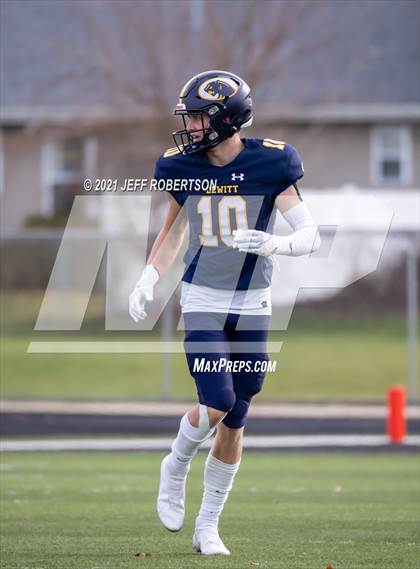 Thumbnail 2 in St. Joseph vs. DeWitt photogallery.
