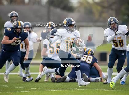 Thumbnail 3 in St. Joseph vs. DeWitt photogallery.