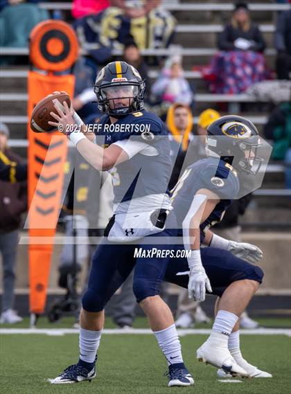 Thumbnail 3 in St. Joseph vs. DeWitt photogallery.
