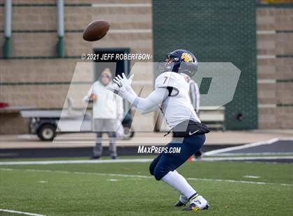 Thumbnail 3 in St. Joseph vs. DeWitt photogallery.