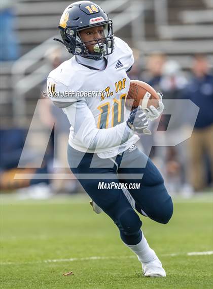 Thumbnail 3 in St. Joseph vs. DeWitt photogallery.
